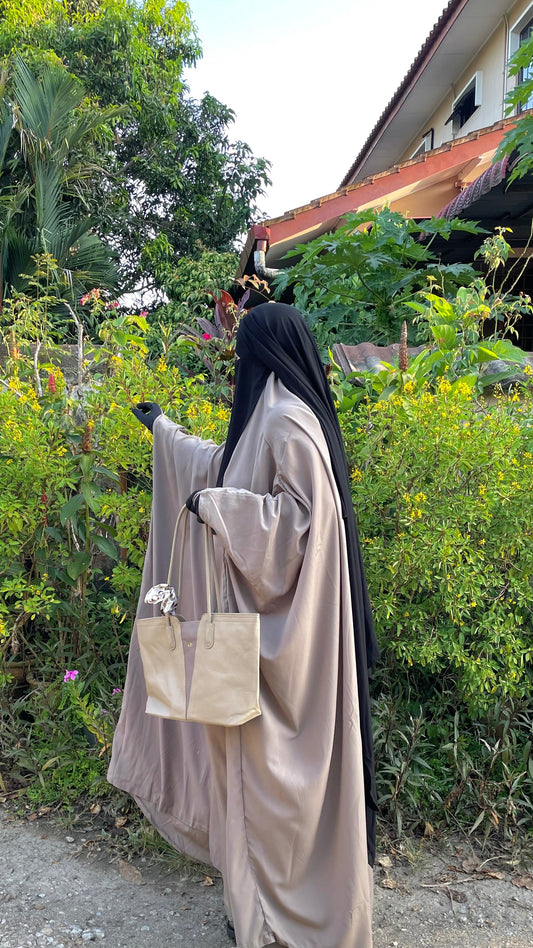 Taupe one piece saudi jilbab umm hafsa