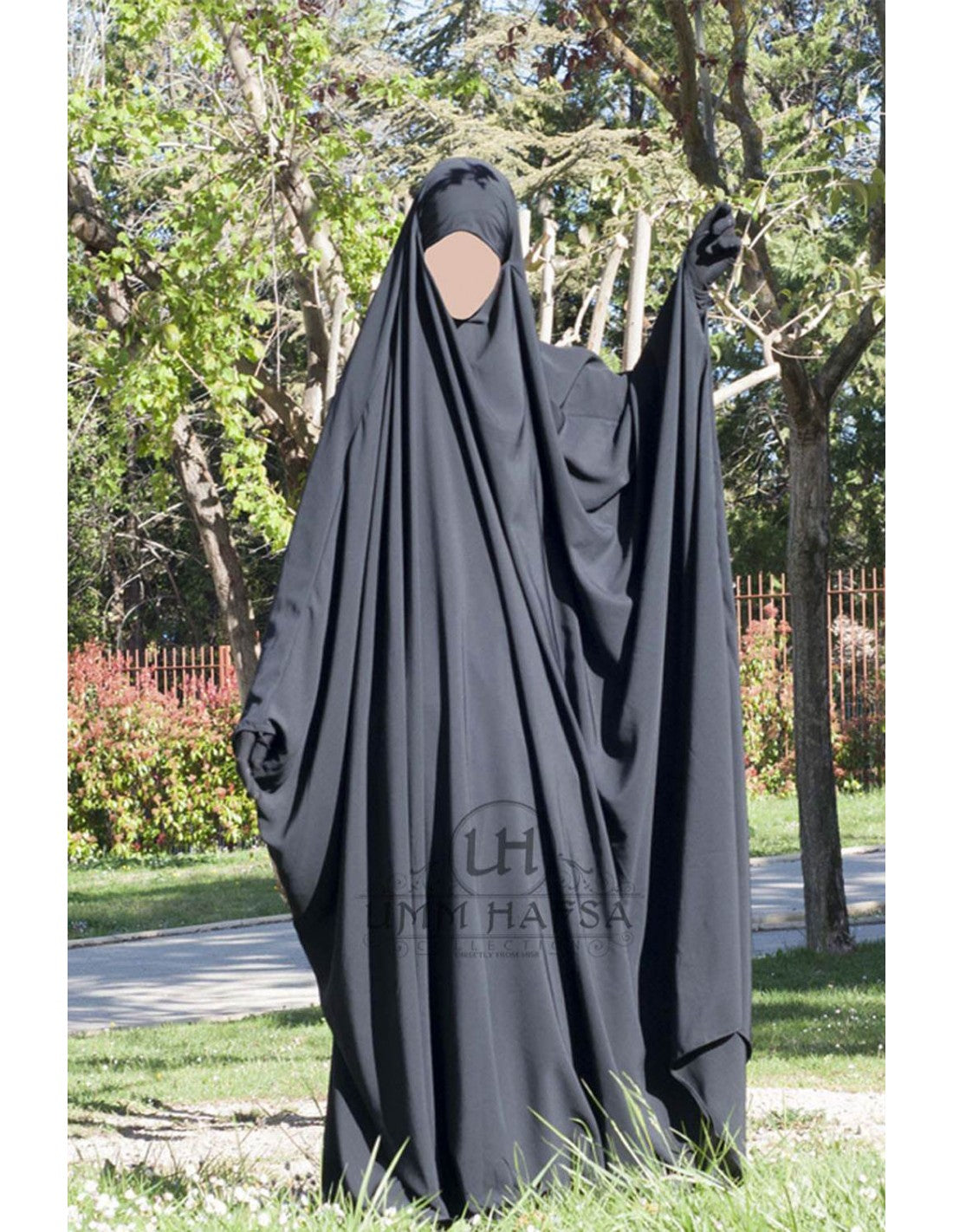 One Piece Big Jilbab Saudi Umm Hafsa